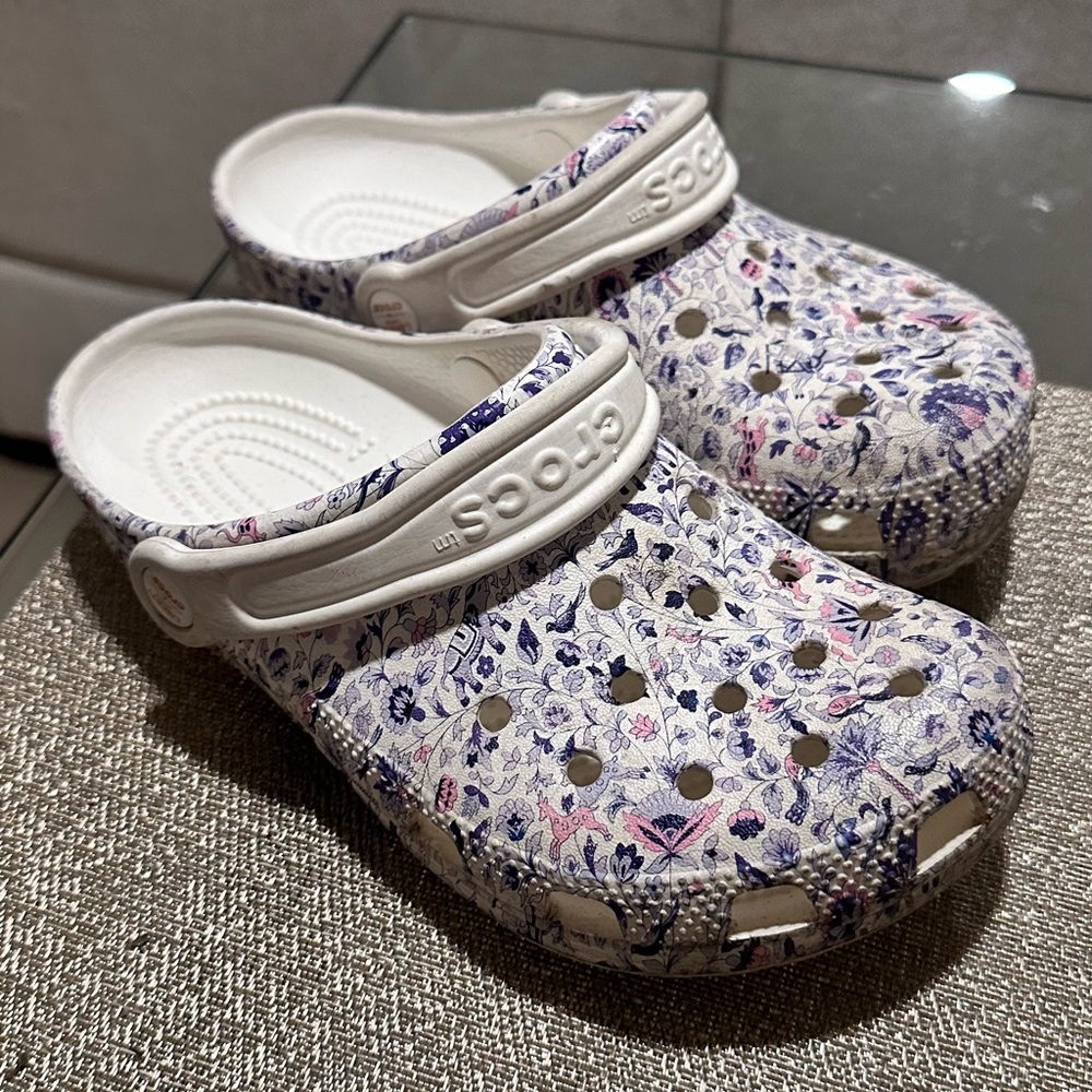 Crocs Floral White